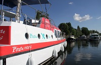 Hausboot Pirate 1200 G Das Hausboot für Gruppen und Events, die Pirate 1200 G